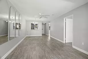 1276 Mission Cir, Clearwater, FL 33759 - Photo 4