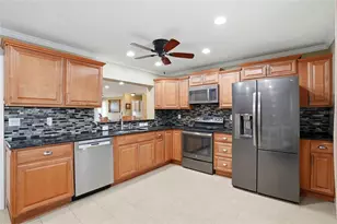 2207 Willowbrook Dr, Clearwater, FL 33764 - Photo 14