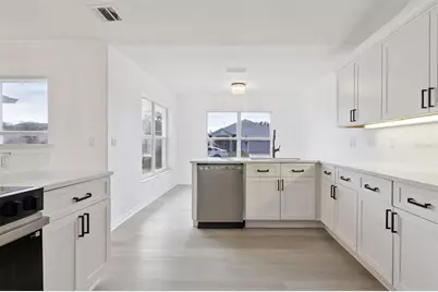 5729 King James Avenue, Leesburg, FL 34748 - Photo 4