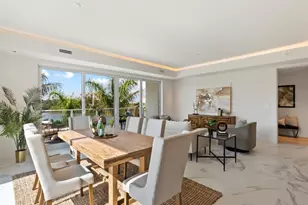 1020 Sunset Point Rd, Clearwater, FL 33755 - Photo 6