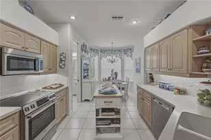 12410 Woodlands Cir, Dade City, FL 33525 - Photo 20