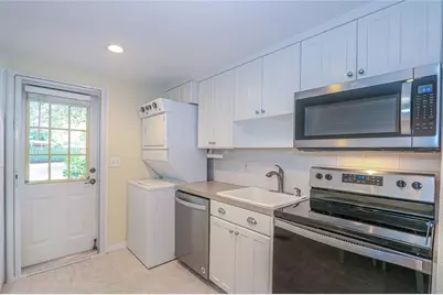 330 5th Avenue N, Safety Harbor, FL 34695 - Photo 2