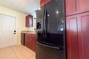 4013 52nd St Ct W, Bradenton, FL 34209 - Photo 10