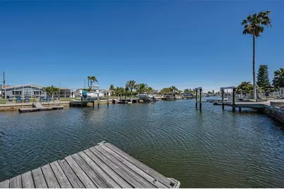 3931 Headsail Drive, New Port Richey, FL 34652 - Photo 54