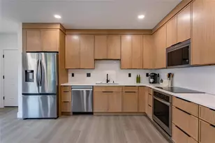 2551/2553 21st Street S, Saint Petersburg, FL 33712 - Photo 8