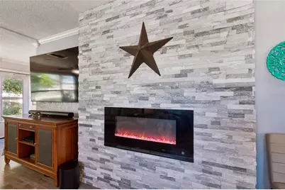 5501 80th Street N #102, Saint Petersburg, FL 33709 - Photo 18