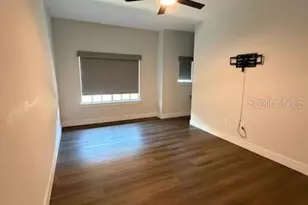 107 Bradford Beach Ct, Tampa, FL 33609 - Photo 12