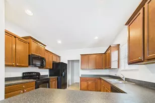 14211 Edinburgh Moor Dr, Wimauma, FL 33598 - Photo 4