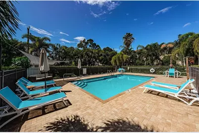 7004 Grevilla Avenue S, South Pasadena, FL 33707 - Photo 42