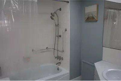 1000 49th Street N #311, Saint Petersburg, FL 33710 - Photo 16
