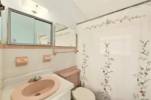 4936 Uranus Ave, New Port Richey, FL 34652 - Photo 4