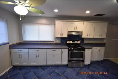 2562 Redwood Way, Clearwater, FL 33761 - Photo 32