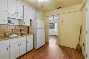 2847 10th Ave N, Saint Petersburg, FL 33713 - Photo 8