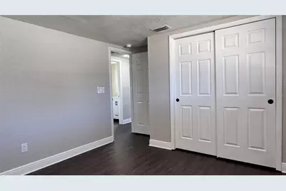 6810 Thomas Circle, Tampa, FL 33619 - Photo 14