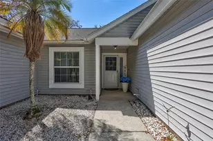 1640 Countrywood St, Tarpon Springs, FL 34689 - Photo 4