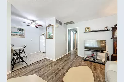 250 Rosery Road NW #228, Largo, FL 33770 - Photo 8