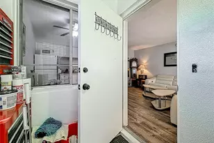 250 Rosery Rd NW, Largo, FL 33770 - Photo 22