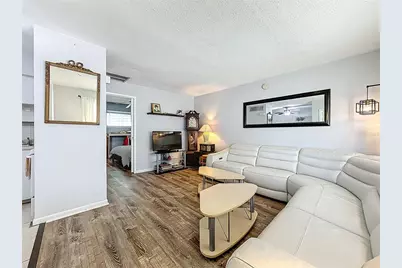 250 Rosery Road NW #228, Largo, FL 33770 - Photo 4