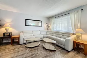 250 Rosery Rd NW, Largo, FL 33770 - Photo 4