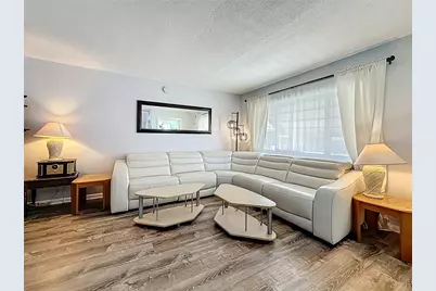 250 Rosery Road NW #228, Largo, FL 33770 - Photo 6