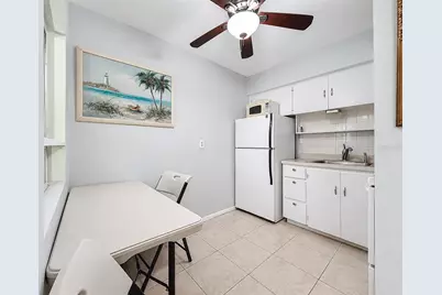 250 Rosery Road NW #228, Largo, FL 33770 - Photo 10