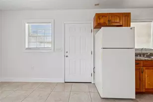 1705 W Norfolk St, Tampa, FL 33604 - Photo 8