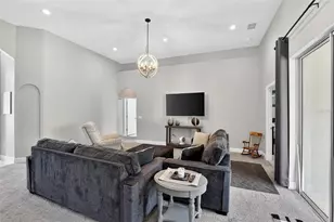 2334 Creeks Crossing Dr, Lakeland, FL 33810 - Photo 12