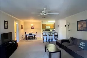 18281 Bridle Club Dr, Tampa, FL 33647 - Photo 6
