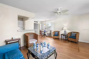 1801 Bedford Ln, Sun City Center, FL 33573 - Photo 8