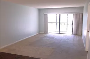 9433 Harbor Greens Way, Seminole, FL 33776 - Photo 6