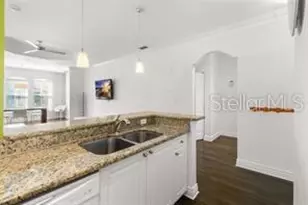 2732 Via Murano, Clearwater, FL 33764 - Photo 10