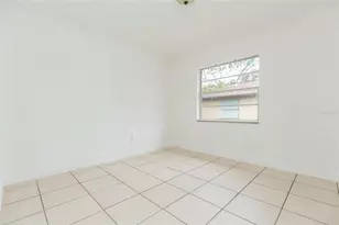 8402 N Mulberry St, Tampa, FL 33604 - Photo 8