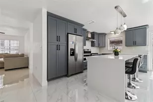 5803 Tampa Shores Blvd, Tampa, FL 33615 - Photo 10