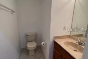 10216 Dolce Vista Dr NE, Saint Petersburg, FL 33702 - Photo 8