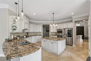 10712 Pontofino Cir, Trinity, FL 34655 - Photo 16