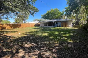 5841 4th Ave N, Saint Petersburg, FL 33710 - Photo 10