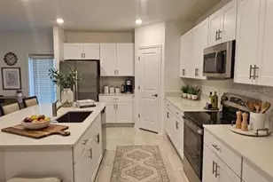 2263 Blue Orchid Ave, Plant City, FL 33563 - Photo 4