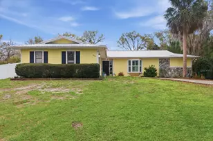 203 N McGowan Ave, Crystal River, FL 34429 - Photo 40