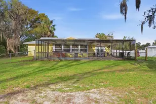 203 N McGowan Ave, Crystal River, FL 34429 - Photo 36