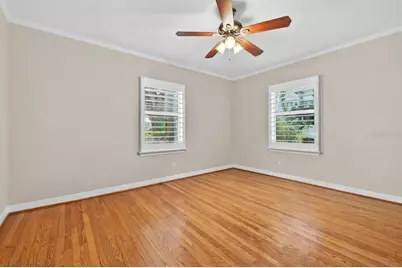 169 27th Avenue N, Saint Petersburg, FL 33704 - Photo 26