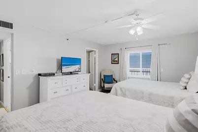 18500 Gulf Boulevard #404, Indian Shores, FL 33785 - Photo 32