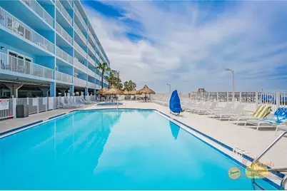 18500 Gulf Boulevard #404, Indian Shores, FL 33785 - Photo 2