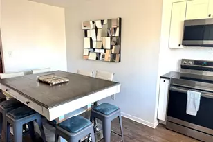 6550 3rd Ave S, Saint Petersburg, FL 33707 - Photo 10
