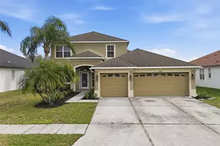 19106 Beatrice Ln, Land O Lakes, FL 34638 - Photo 2