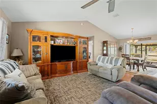 28445 Darby Rd, Dade City, FL 33525 - Photo 12