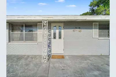7012 Center Creek Drive, Tampa, FL 33615 - Photo 6