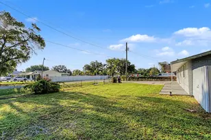 7012 Center Creek Dr, Tampa, FL 33615 - Photo 68