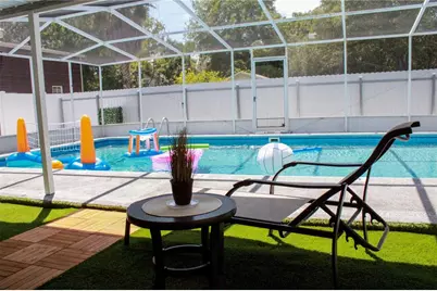 7012 Center Creek Drive, Tampa, FL 33615 - Photo 20