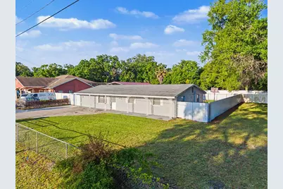 7012 Center Creek Drive, Tampa, FL 33615 - Photo 58