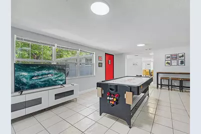 7012 Center Creek Drive, Tampa, FL 33615 - Photo 20